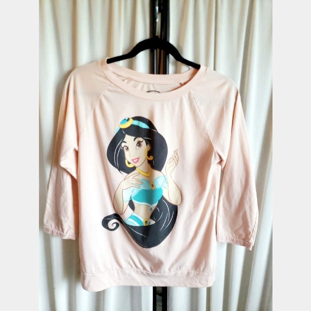 1 Disney 3/4 sleeve pale pink Jasmine tee shirt, sm